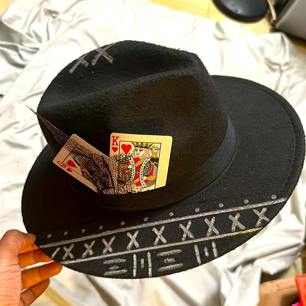 Wool hat hand painted